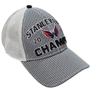 Fanatics Washington Capitals 2018 Stanley Cup Champions Trucker Hat Snapback NHL